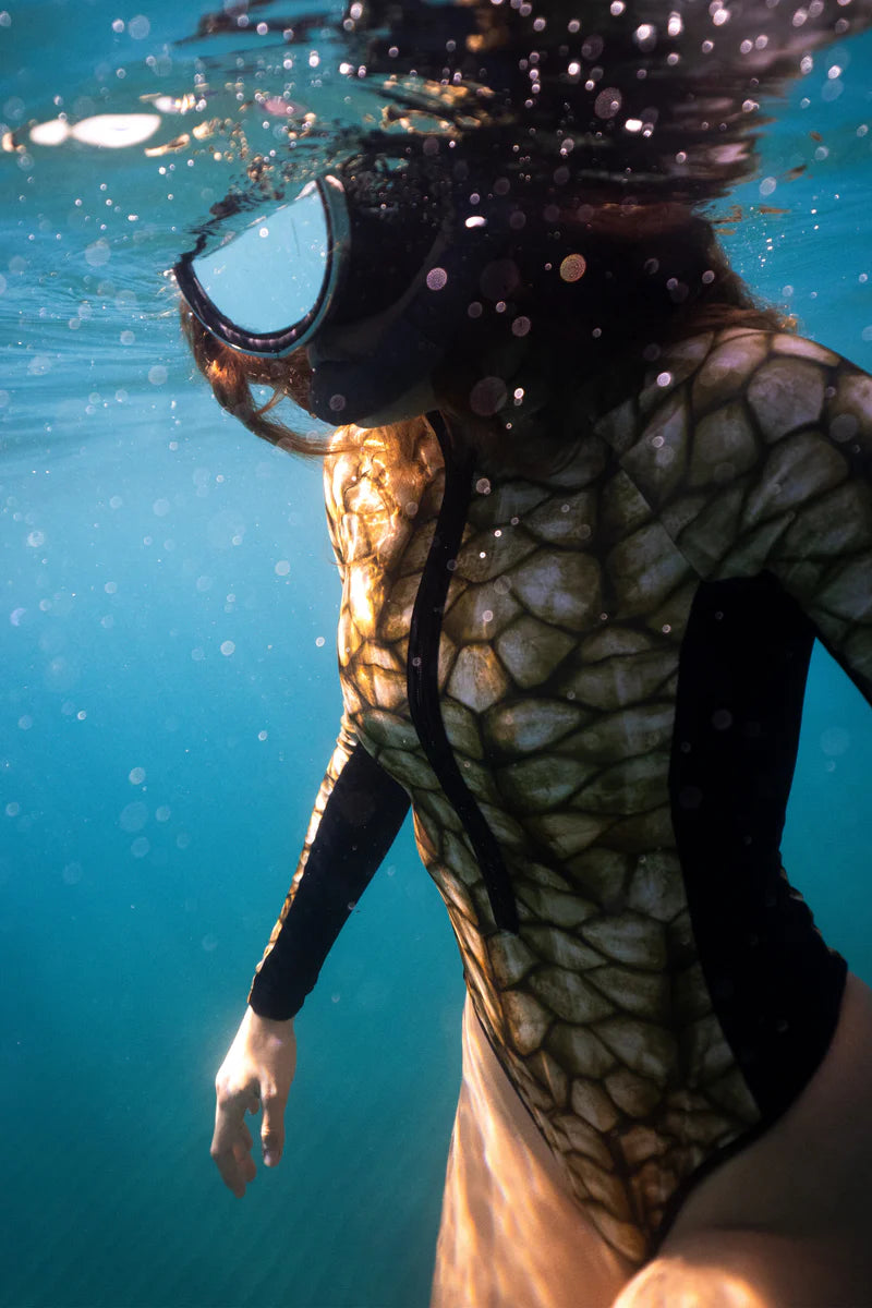 Traje de baño de surf con tiburón ballena - FitPlanet 
