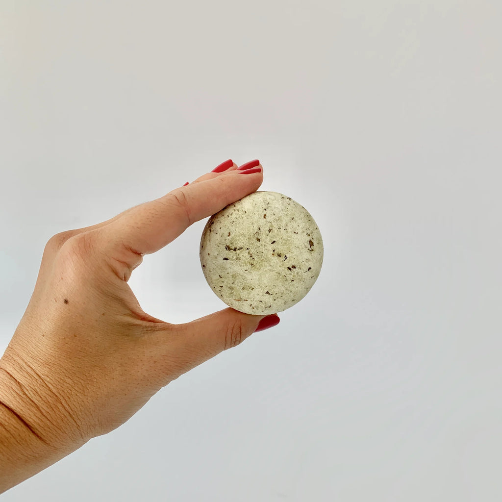 Mint Orchard Nº 04 shampoo bar